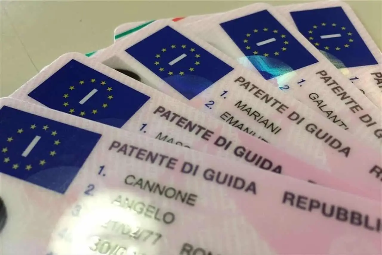 Patente più facile o più difficile? Ecco cosa può cambiare per i neopatentati Immagine selezionata
