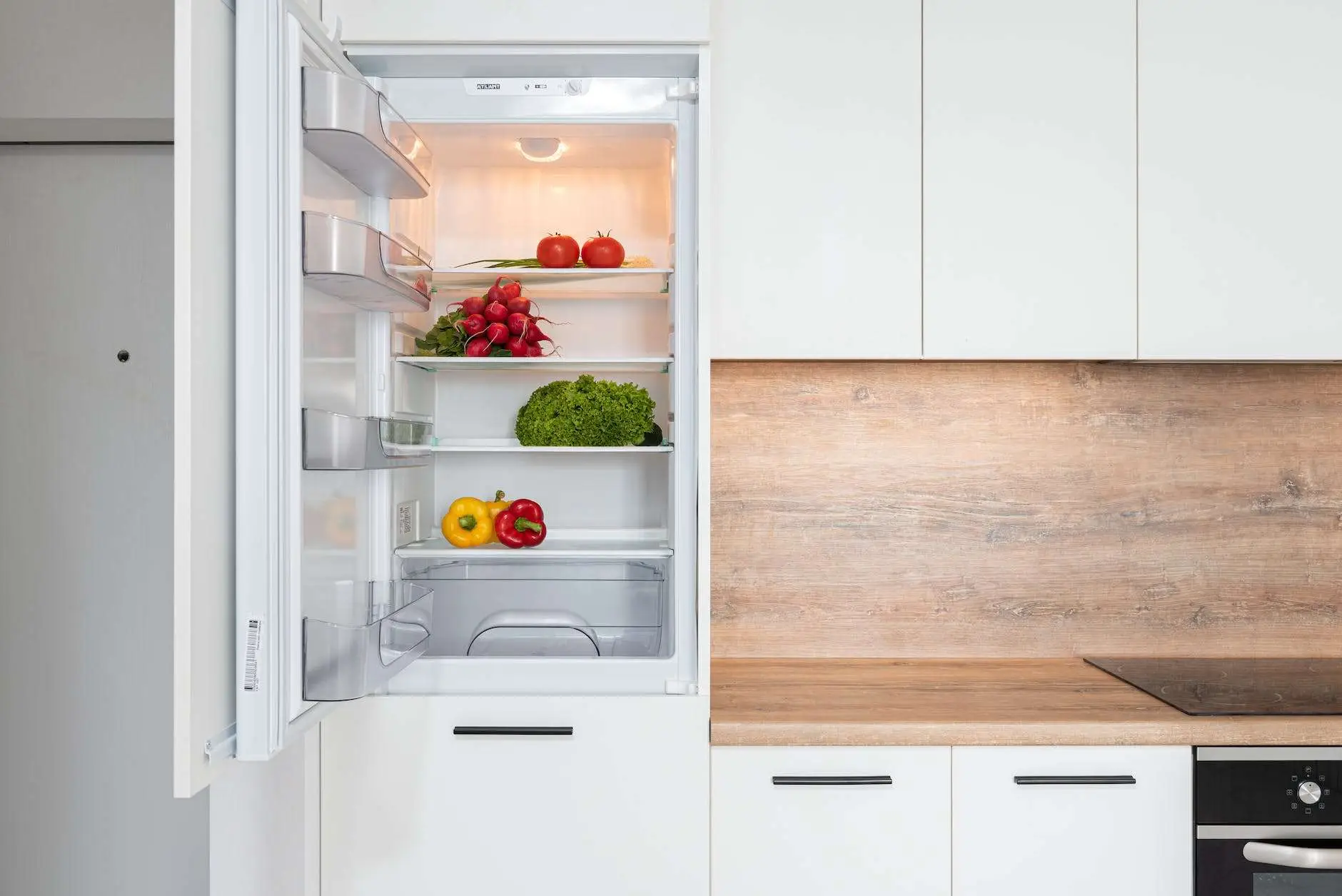 Non conservare questi alimenti in frigo: si possono rovinare più in fretta Immagine selezionata
